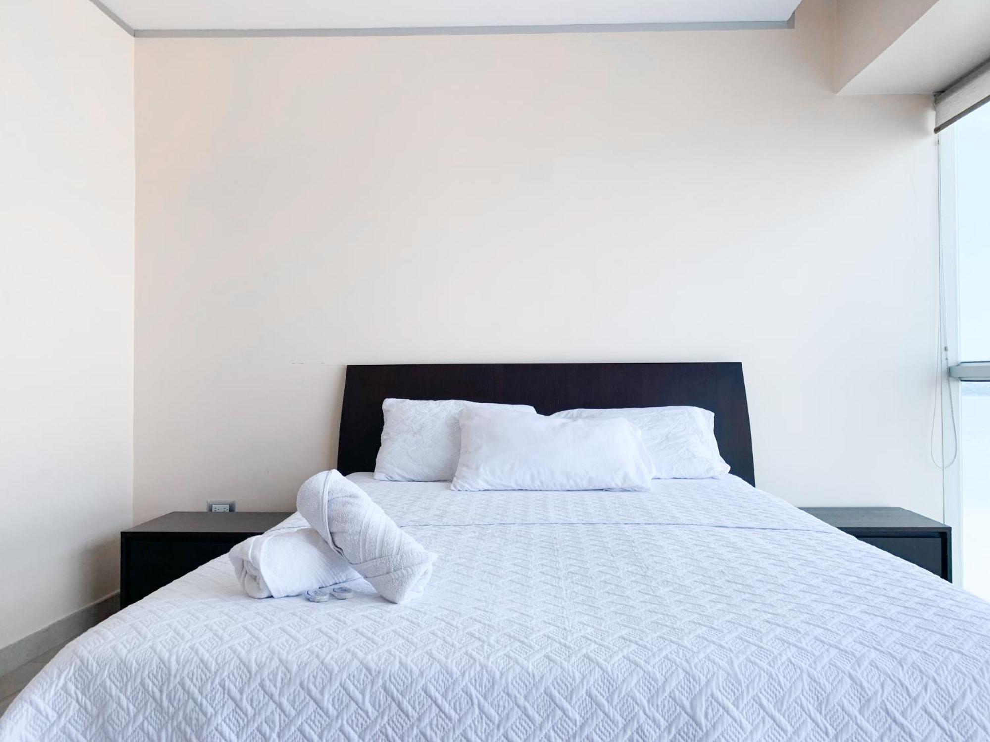 Lujoso Depa Con Piscina - Jacuzzi Y Vista Al Rio Desde La Apartment Guayaquil